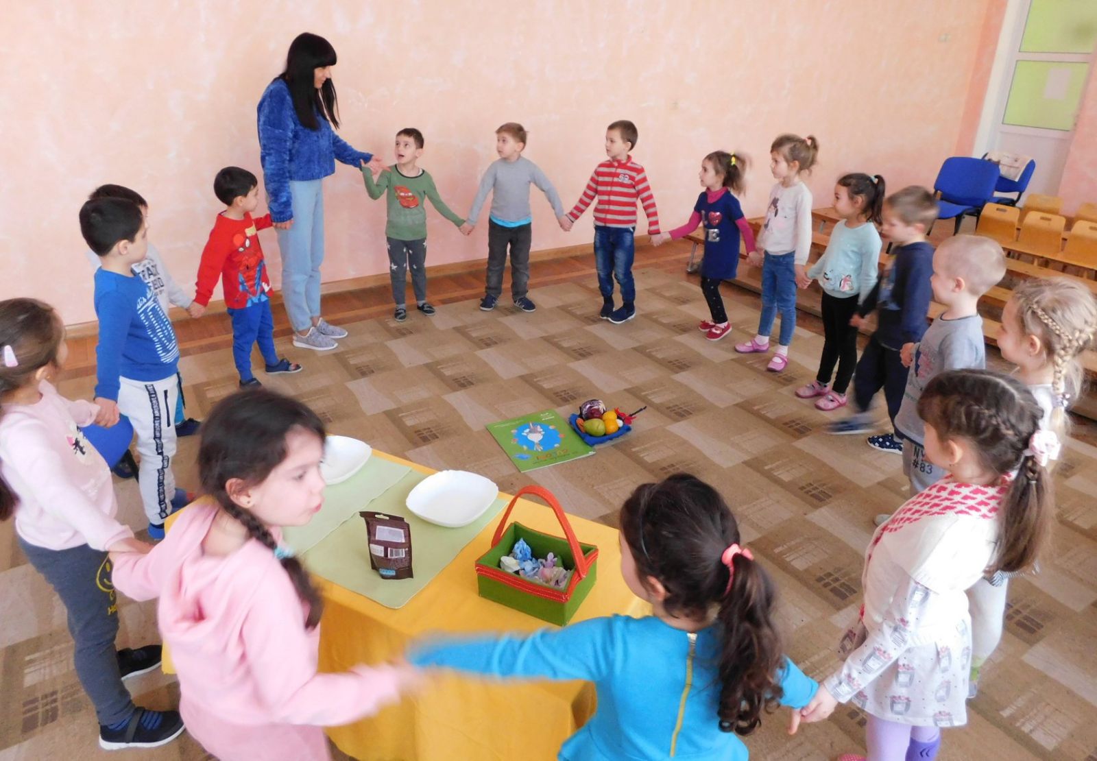 Biblioteca “N.Titulescu” în ospeție cu proiectul ,,Ora să Știm”